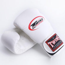Load image into Gallery viewer, Twins Boxing Gloves