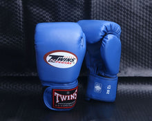 Load image into Gallery viewer, Twins Boxing Gloves
